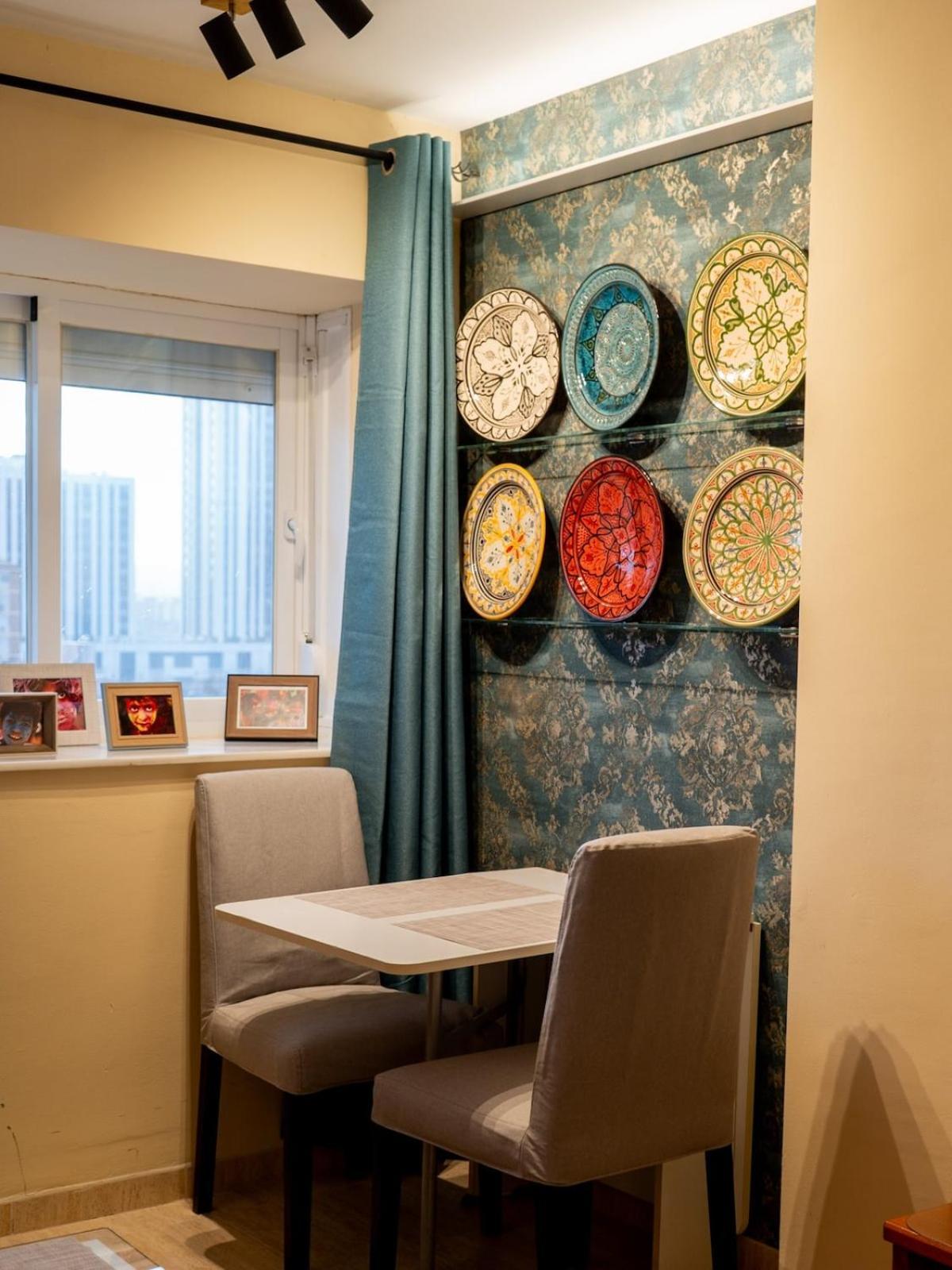 Lovely Close To Center And Apartment Málaga